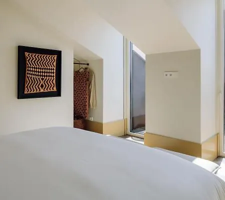 The Ivens, Autograph Collection 5* Лиссабон