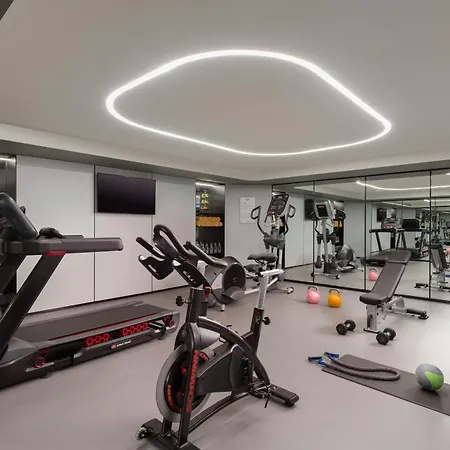 The Ivens, Autograph Collection Лиссабон