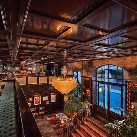 The Ivens, Autograph Collection Лиссабон